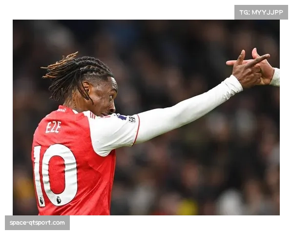 阿森纳客场4-1双杀热刺，埃泽哲凯赖什各两球领先曼城5分